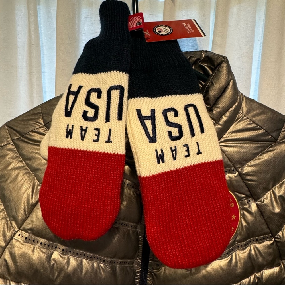 2014 Olympic USA Team jacket with NEW USA mittens - Picture 4 of 8
